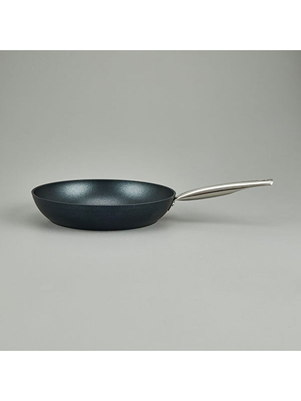 Amboss Dark Tava - Siyah - 28 cm - 2