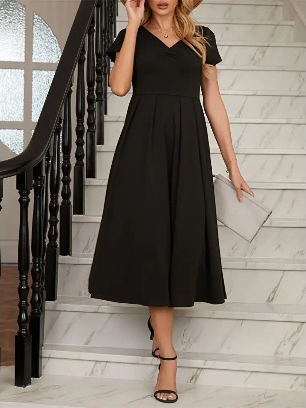 Siyah Kadın Kısa Kollu V Yakalı önden Pileli Midi Janjan Krep Elbise-1