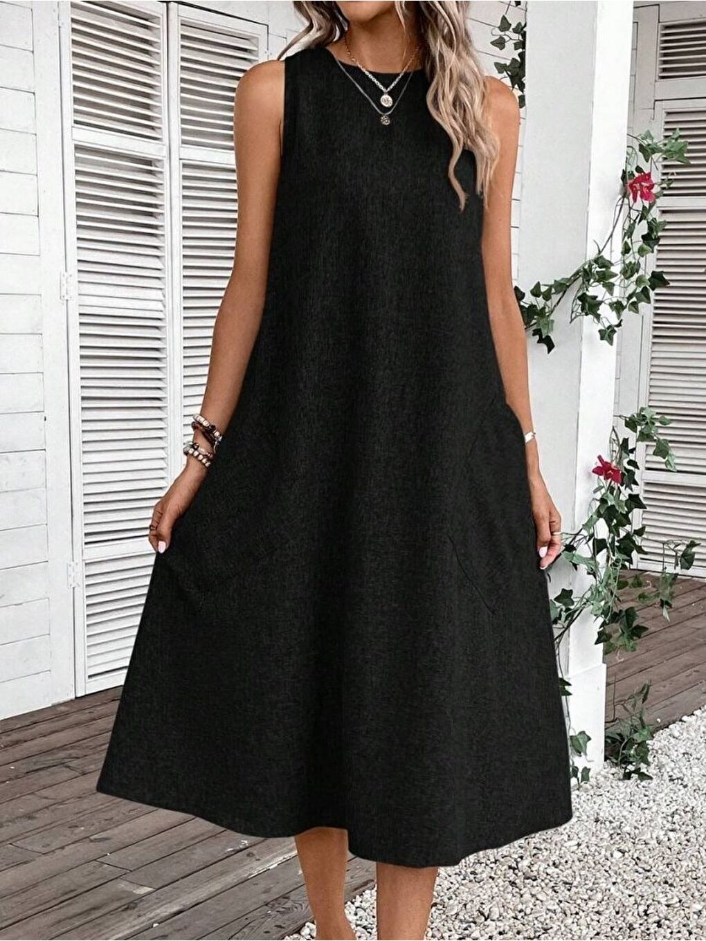 Siyah Kadın Kolsuz Bisiklet Yaka Cepli Midi Keten Elbise-1