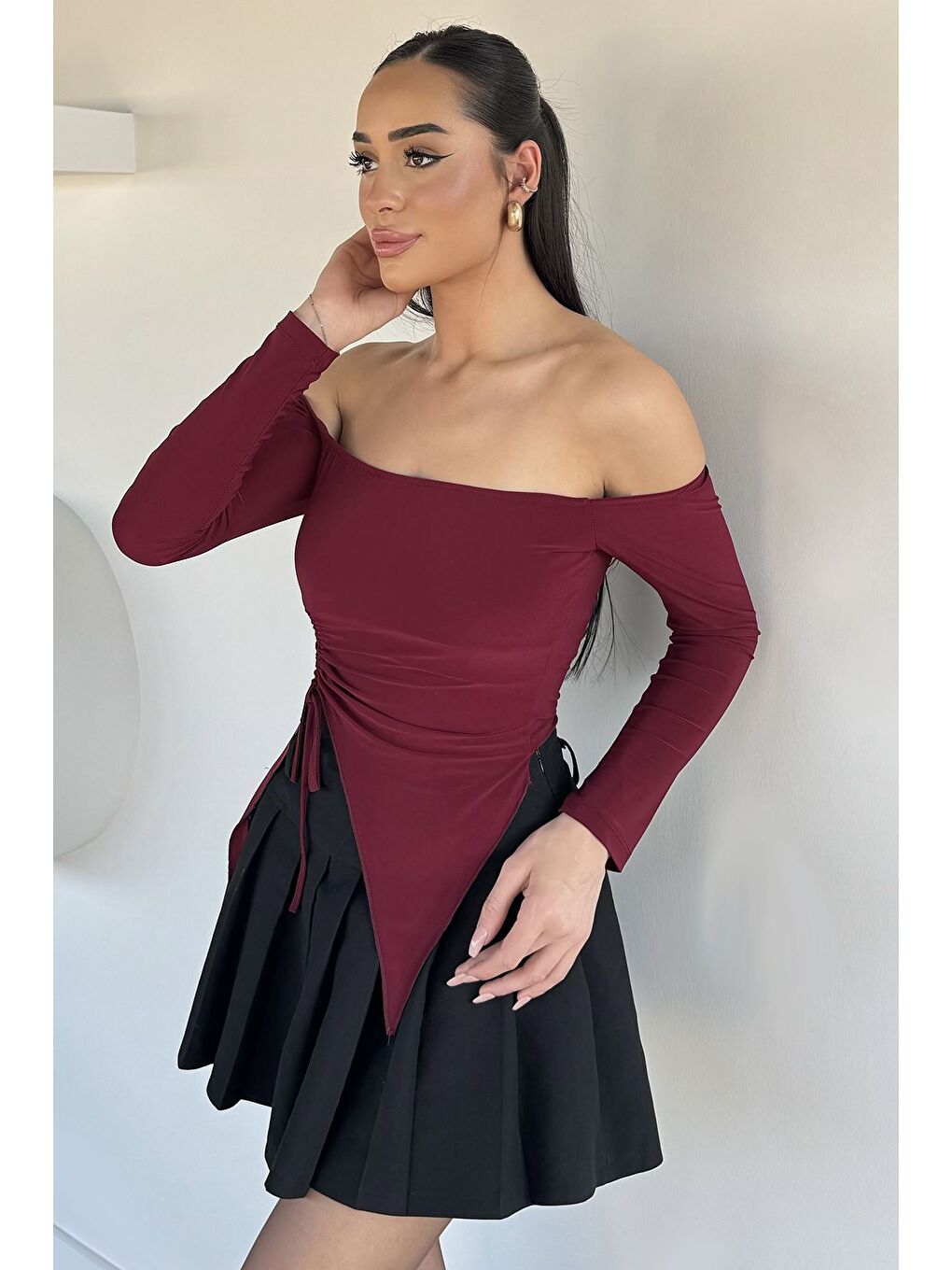 Bordo Kadın Ön Büzgü Detaylı Elastanlı Asimetrik Kesim Crop Top Bluz-1