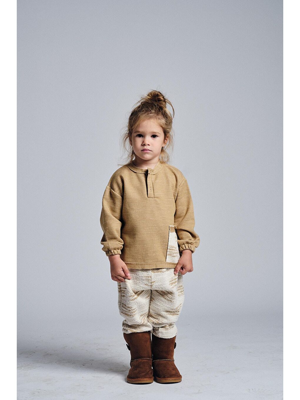 Bej Unisex Etnik Desen Düğmeli 2'li Takım