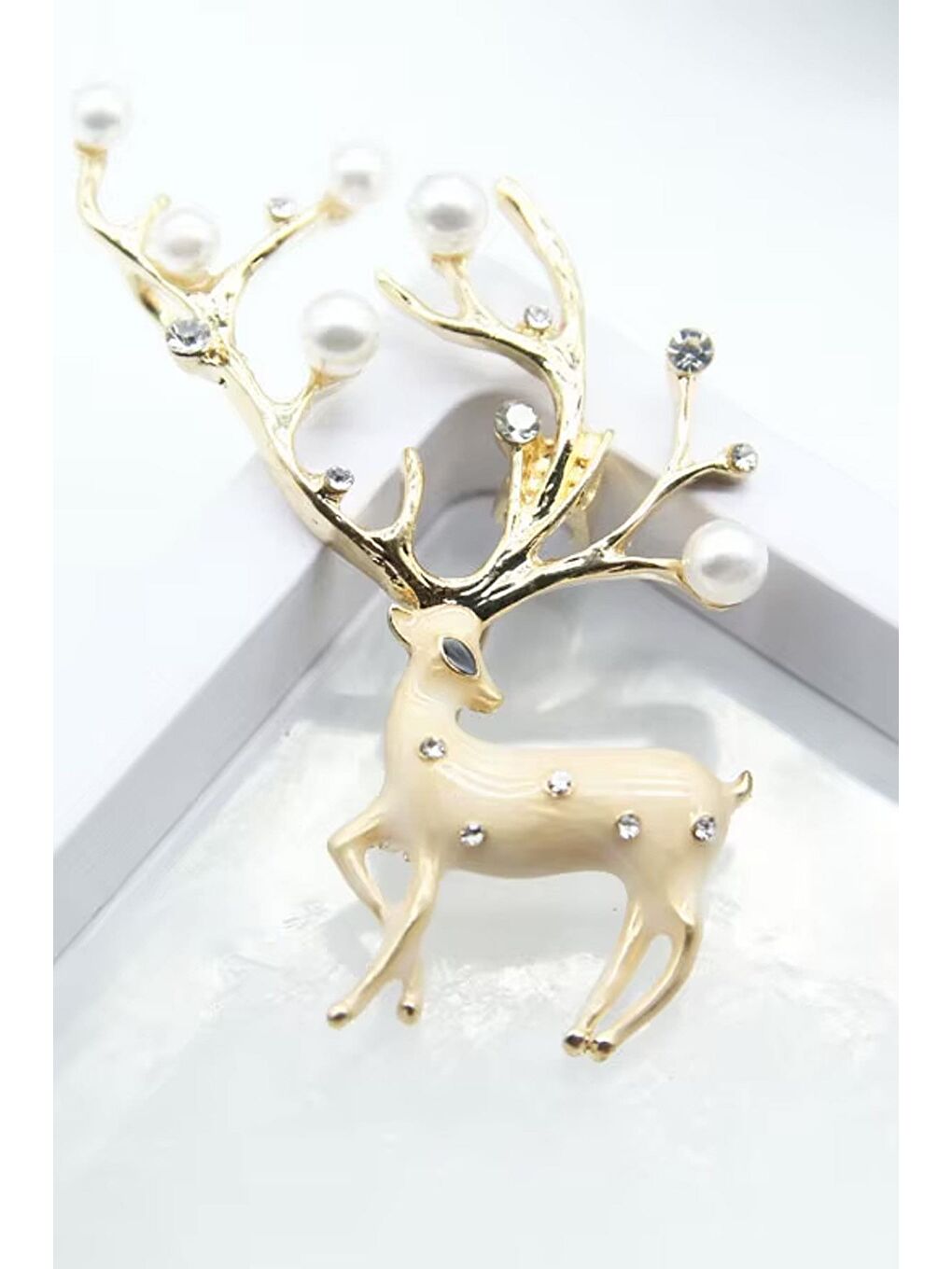 Sarı Yılbaşı Kristal ve İnci Beyazı Ren Geyiği Broş Yaka İğnesi-3