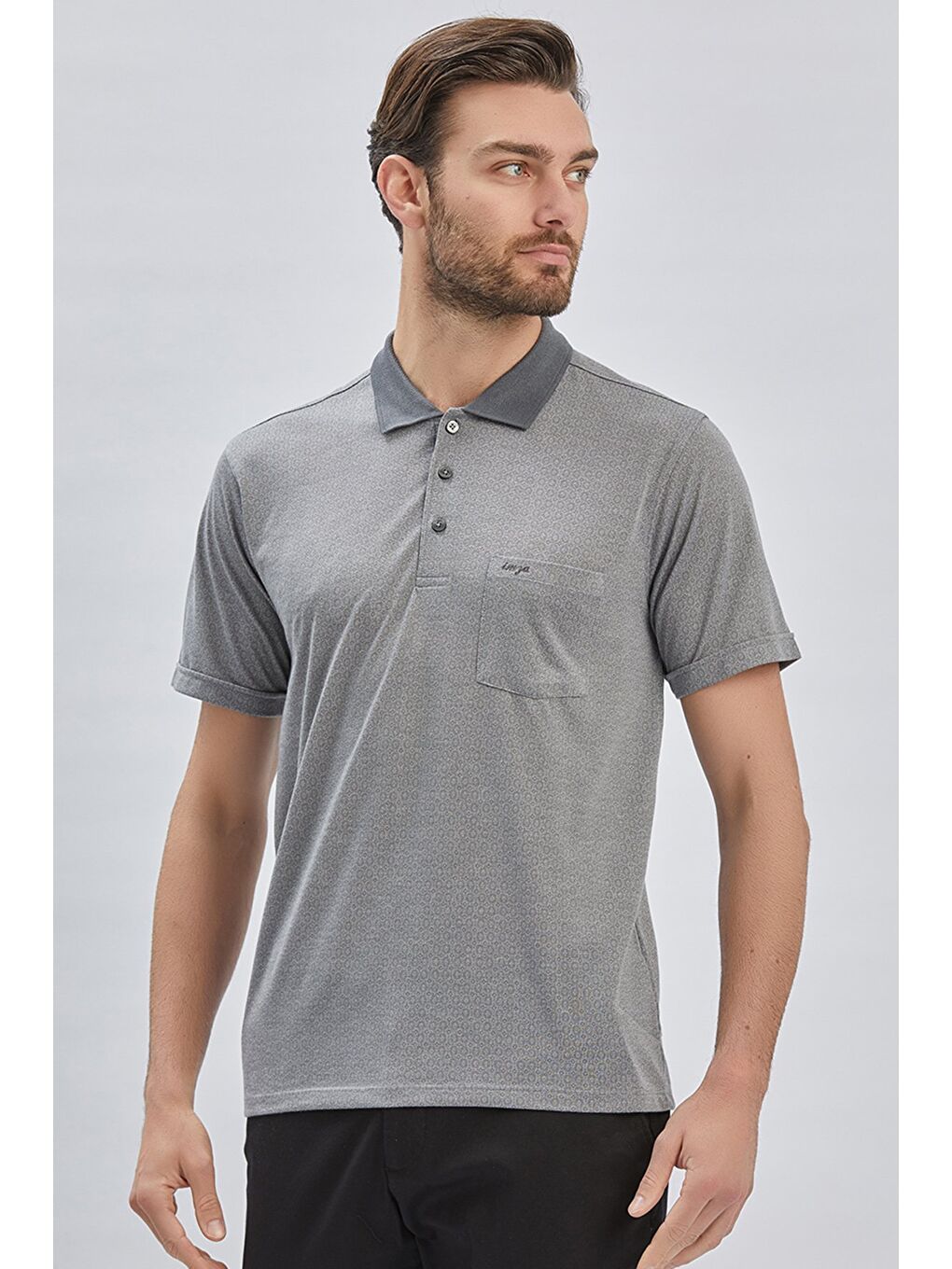 Gri Füme Desenli Jakarlı Polo Yaka Cepli Klasik Comfort Fit Rahat Kesim Tişört 1011240172-2