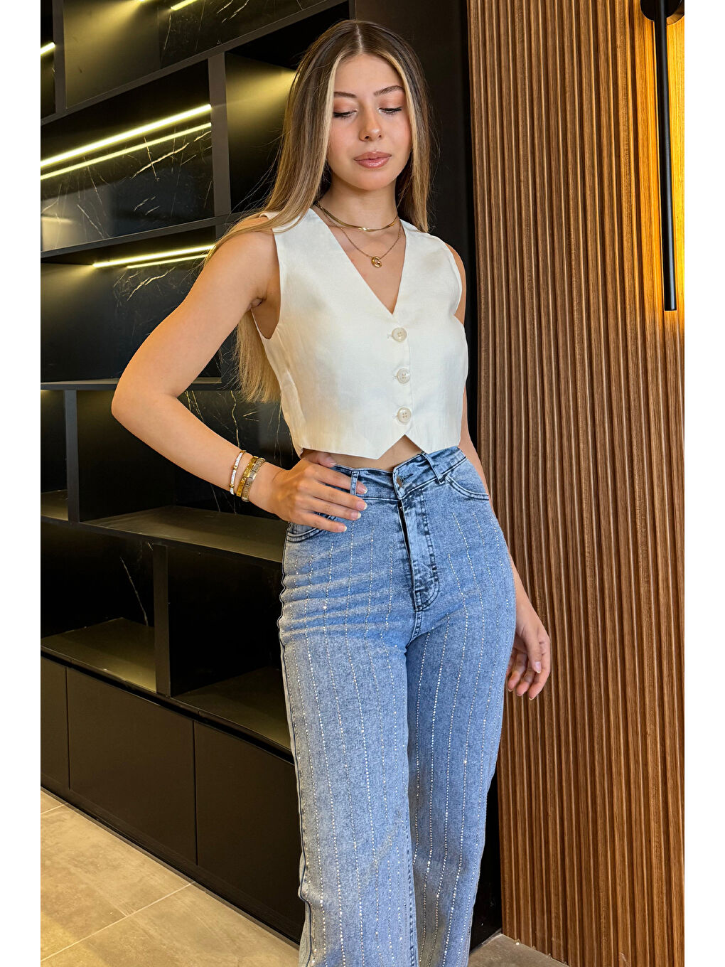 Mavi Yüksel Bel Taş Detaylı Palazzo Jean Pantolon-3