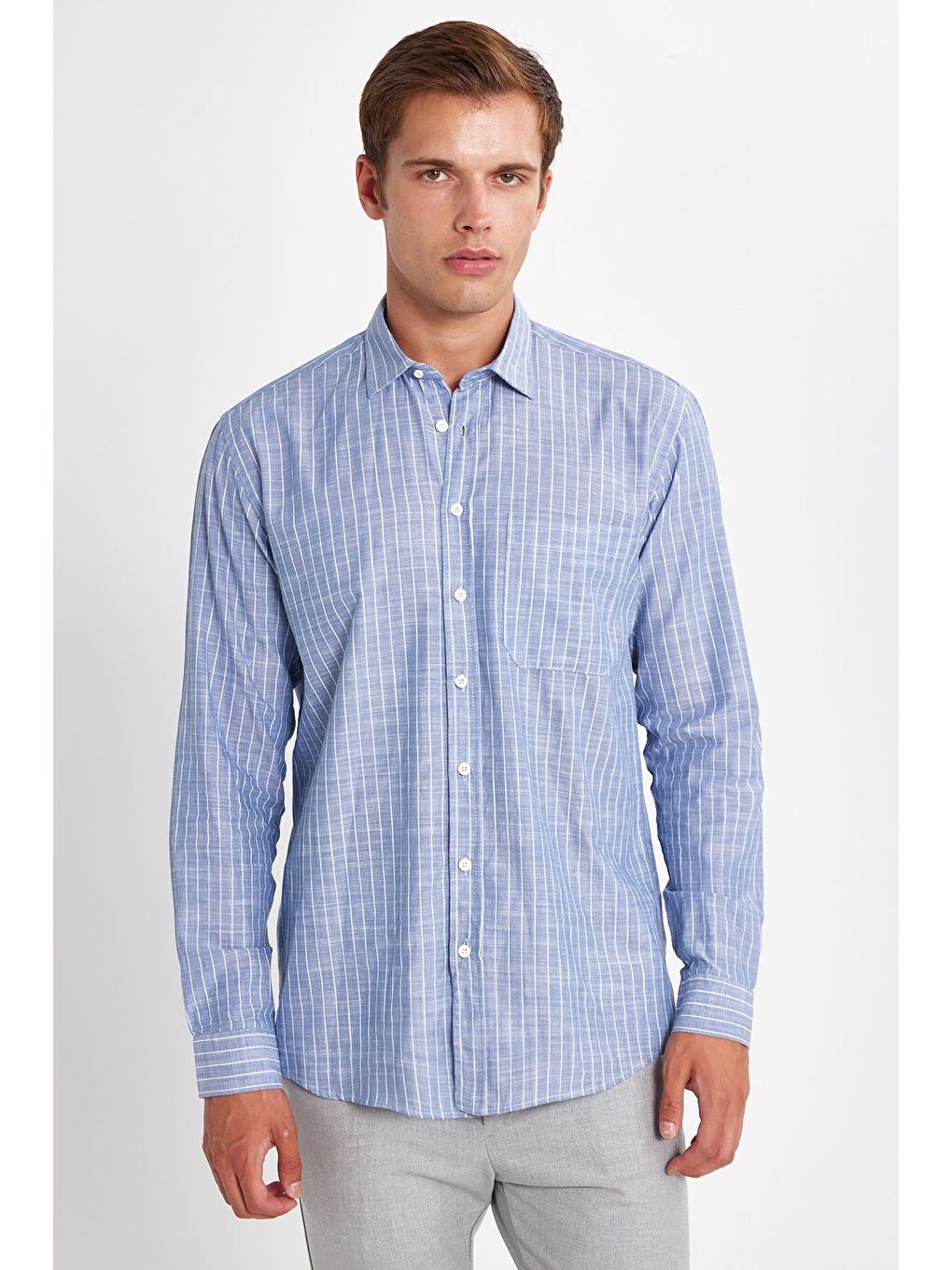 Erkek Regular Fit Klasik Kesim Uzun Kollu %100 Pamuk Keten Doku Tek Cepli Çizgili Mavi Gömlek-3
