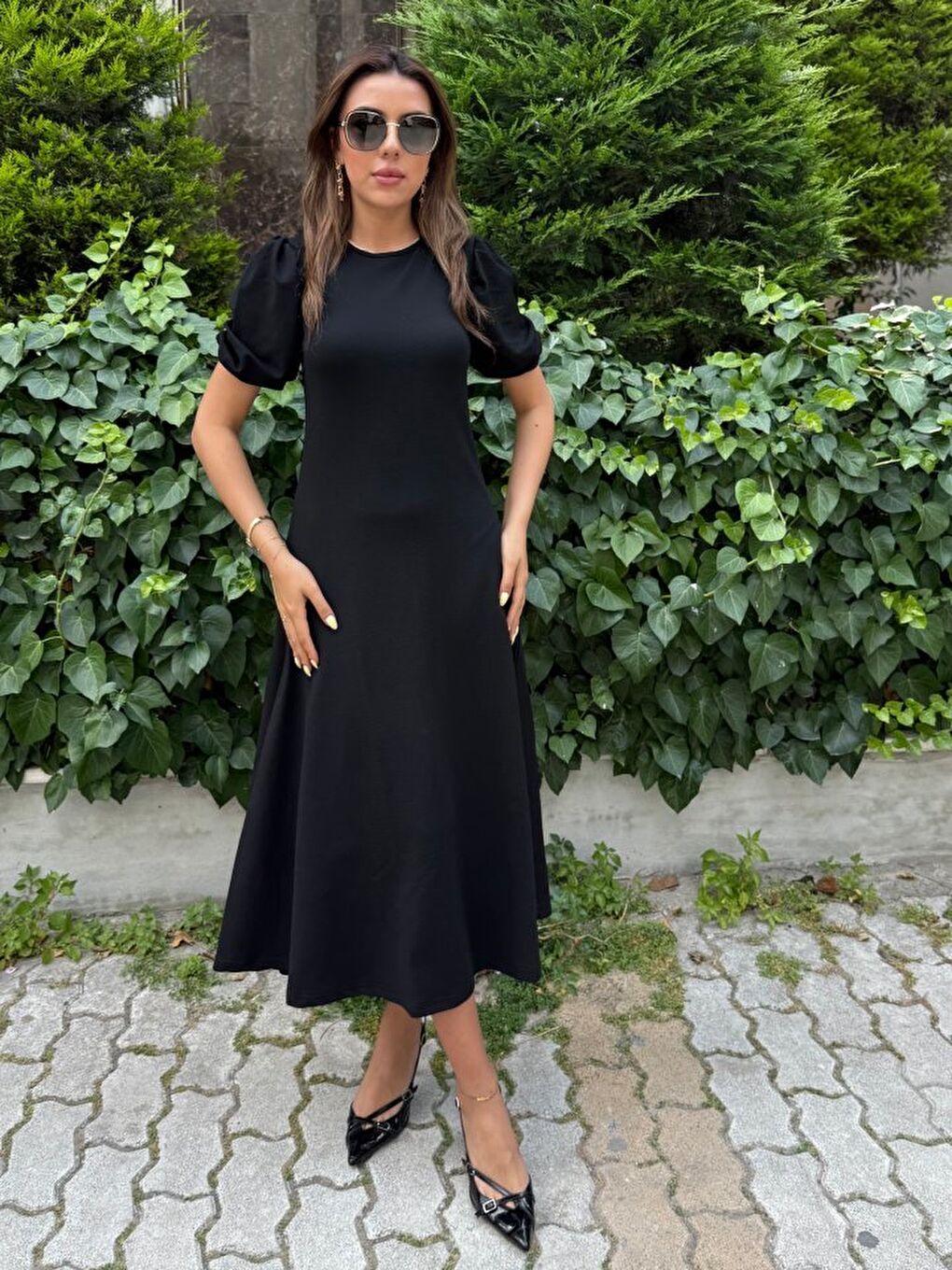 Siyah Kadın Kısa Balon Kollu Bisiklet Yaka Geniş Kesim Janjan Krep Elbise-3