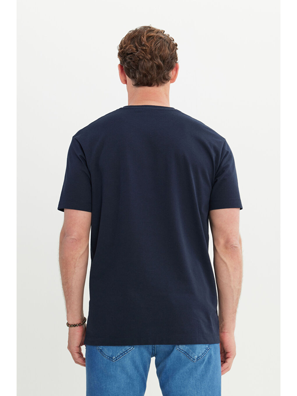 Erkek Lacivert Pamuklu Modern Fit Rahat Kesim Bisiklet Yaka Tişört-4