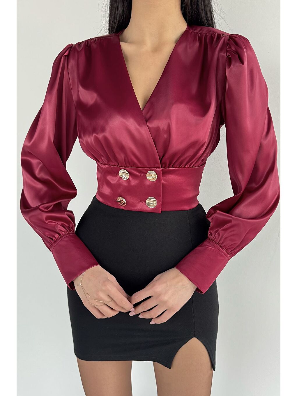 Bordo Kadın Kruvaze Yaka Gold Düğme Detaylı Saten Bluz