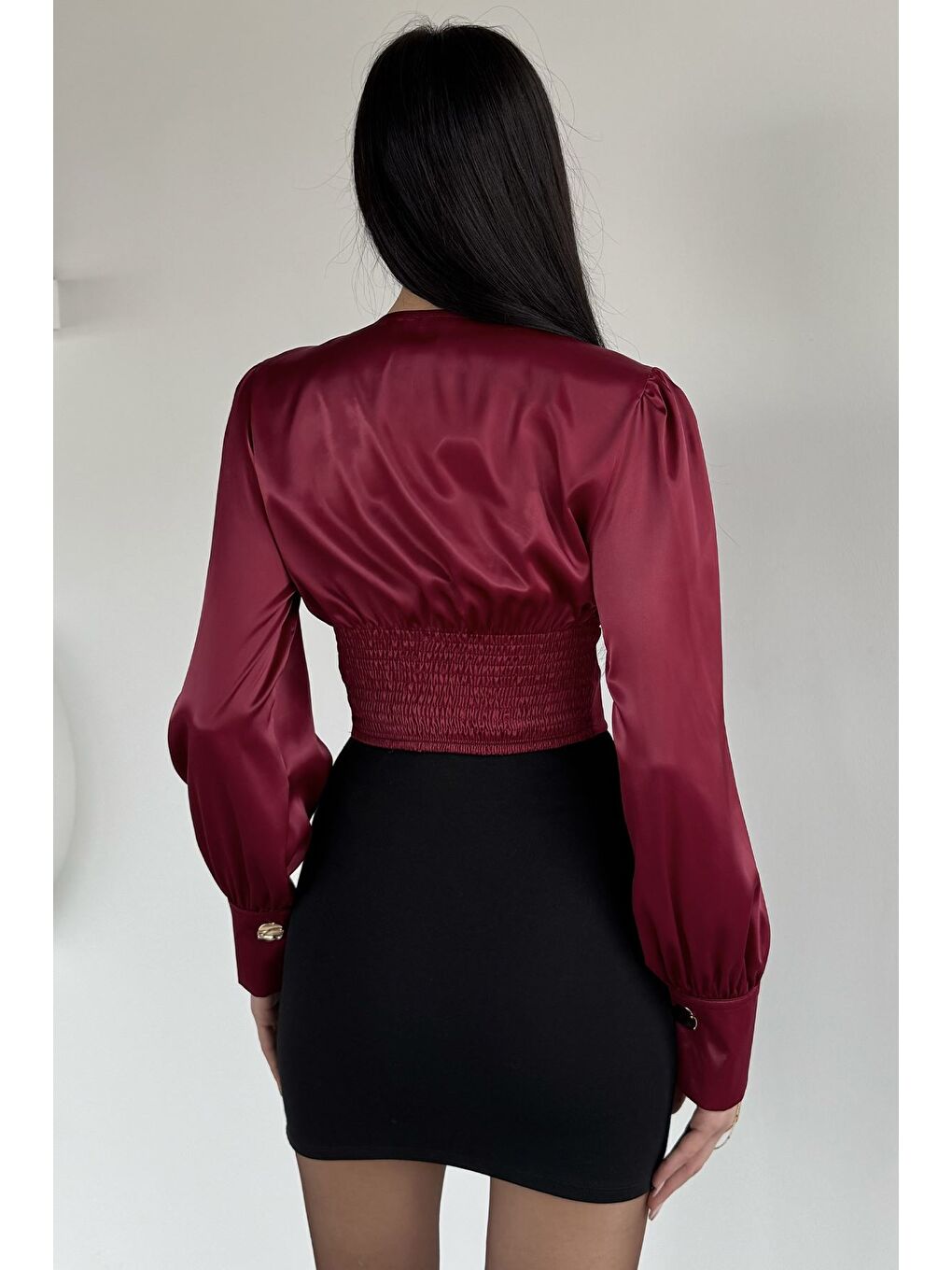 Bordo Kadın Kruvaze Yaka Gold Düğme Detaylı Saten Bluz-3