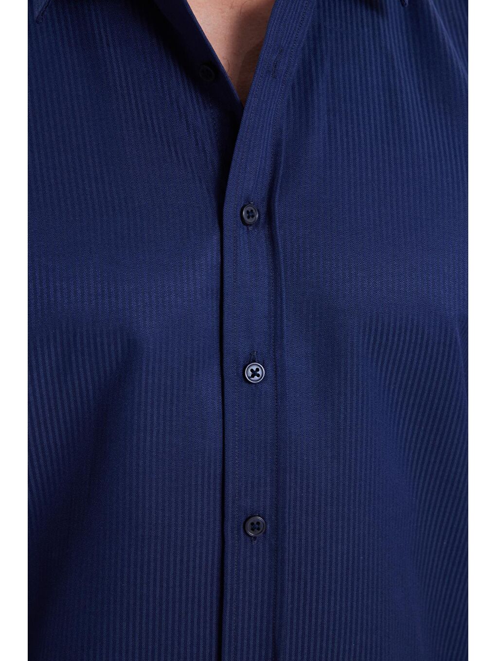 Modern Slim Fit Uzun Kollu Pamuklu Kolay Ütü Armürlü Lacivert Erkek Gömlek-5