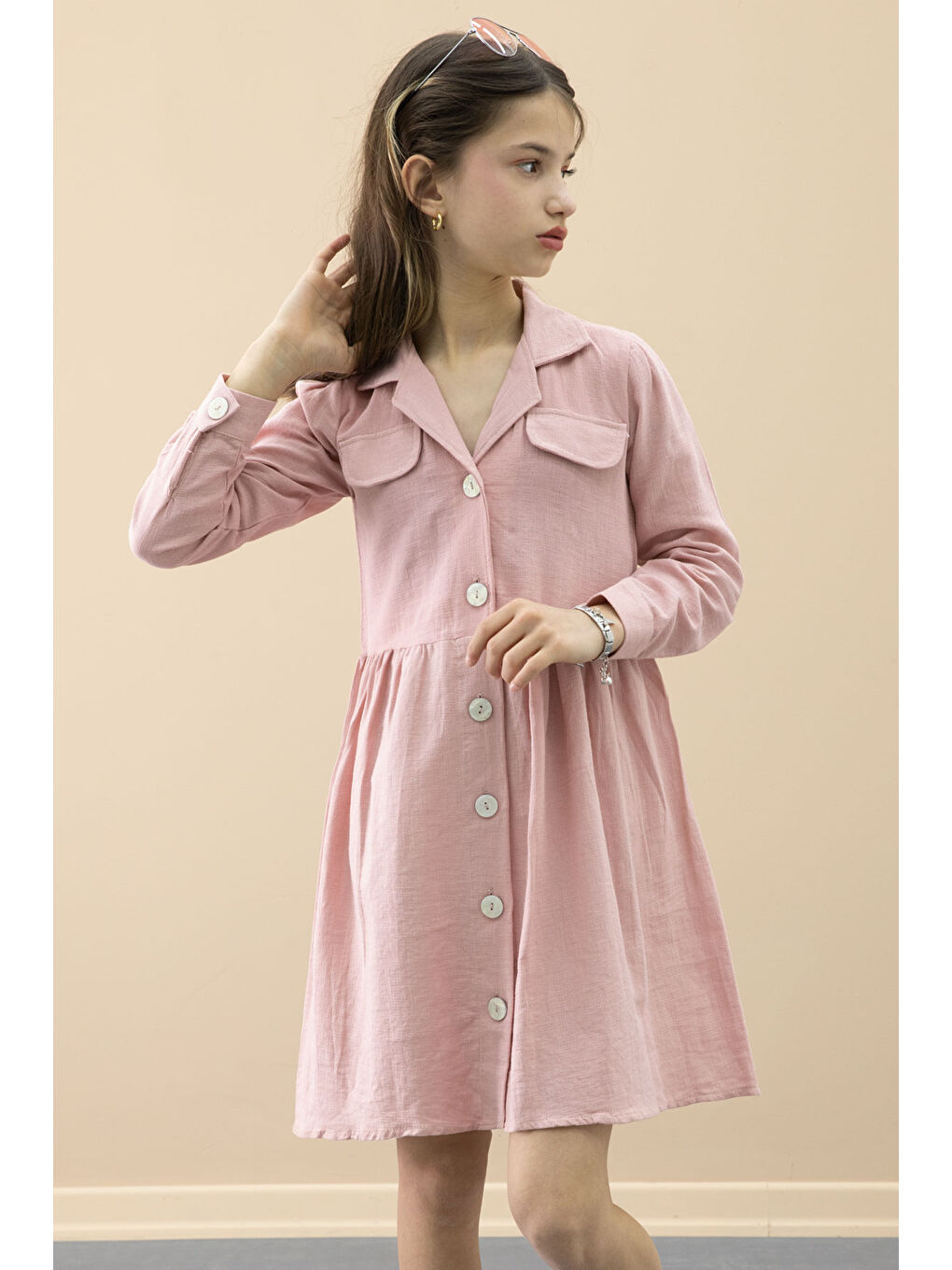 Pembe Düğme Kapamalı Kız Çocuk Kapak Detaylı Uzun Kol Elbise 20698-1