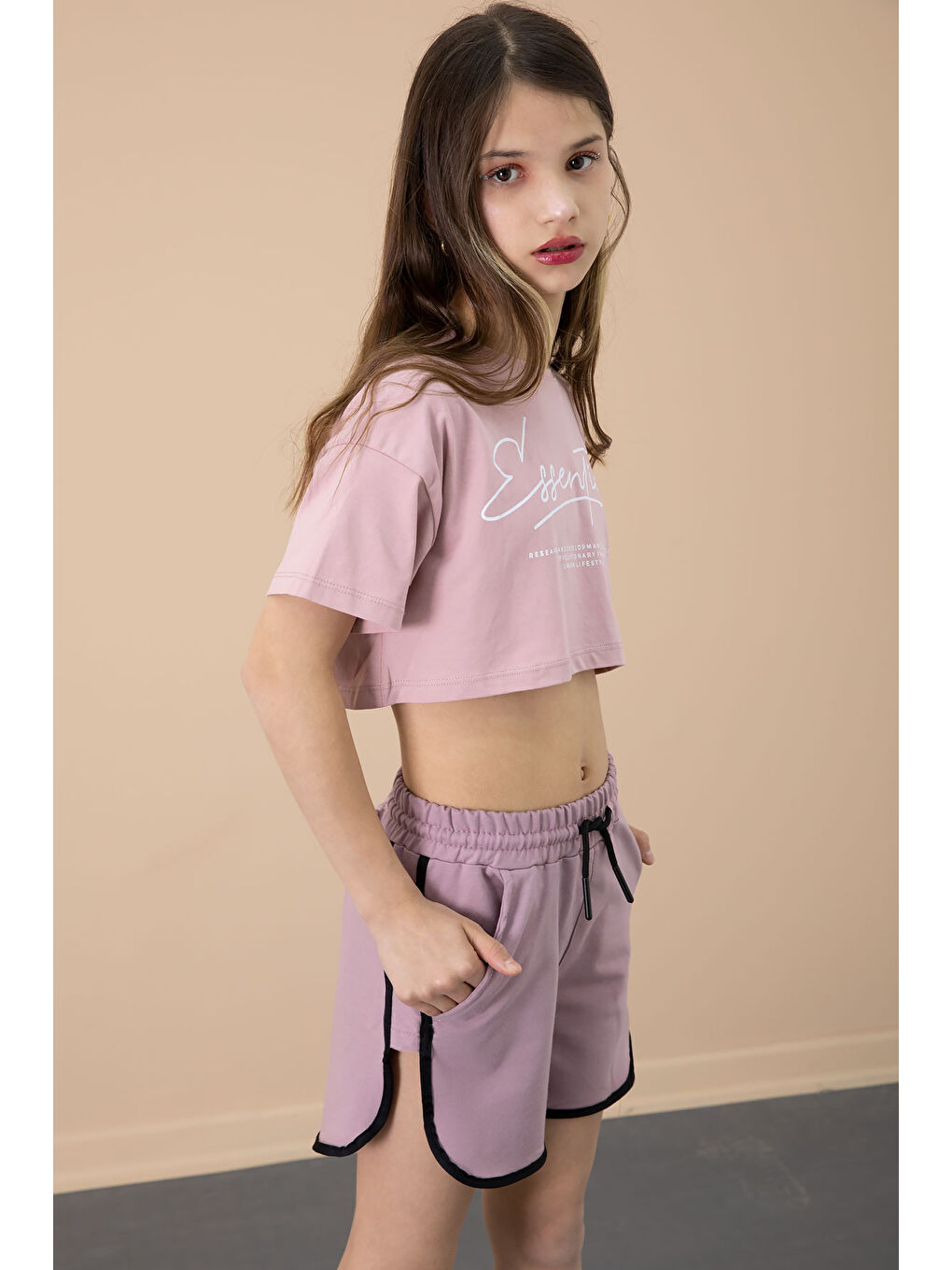 Pembe Gül Kurusu Yanları Yırtmaçlı Çiçek Baskılı Beli Lastikli Kız Çocuk Şort 20743-1