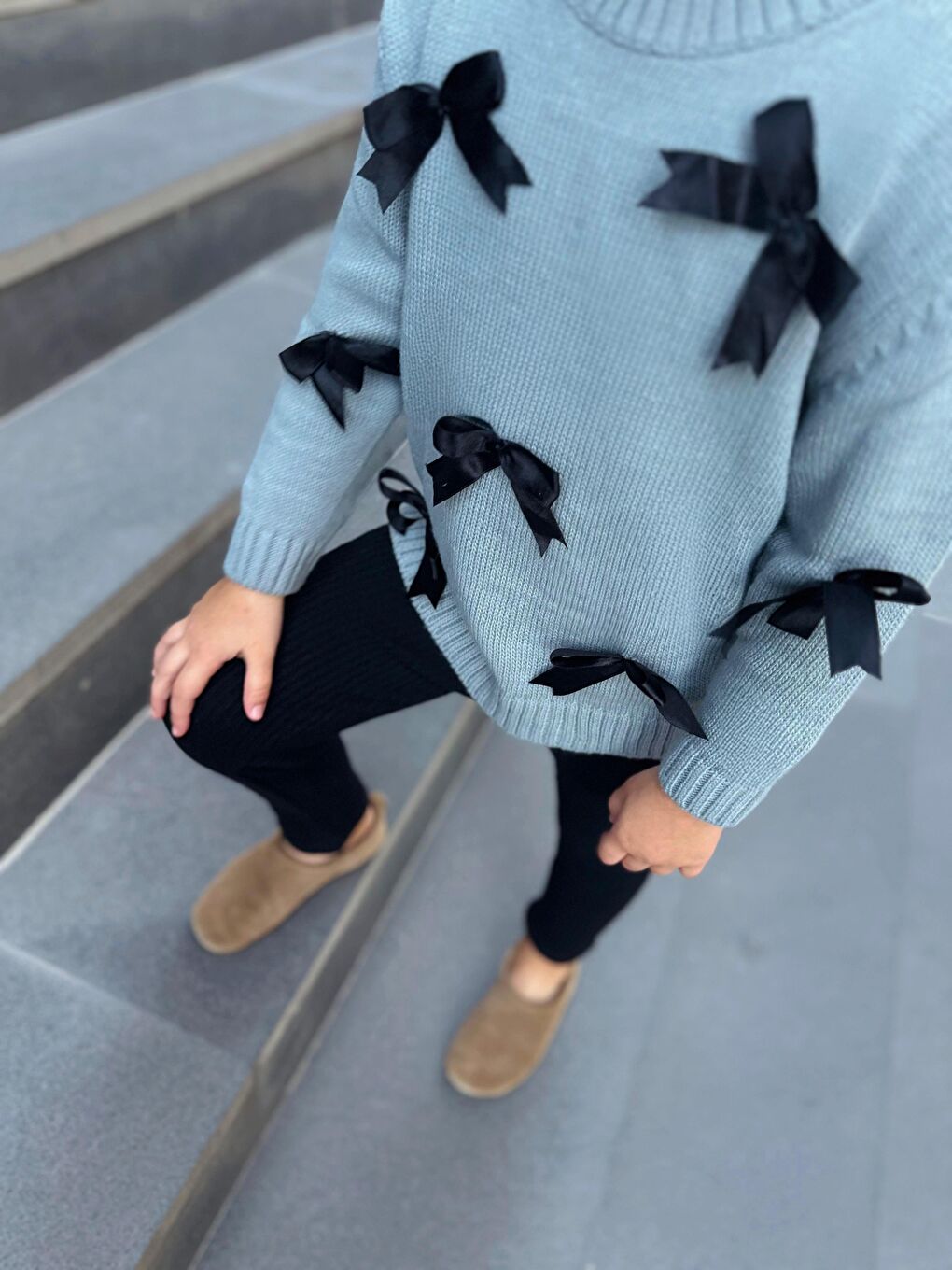 Gri Triko Fiyonk Detaylı Kazak Tayt Alt-Üst Takım Kız Çocuk-3