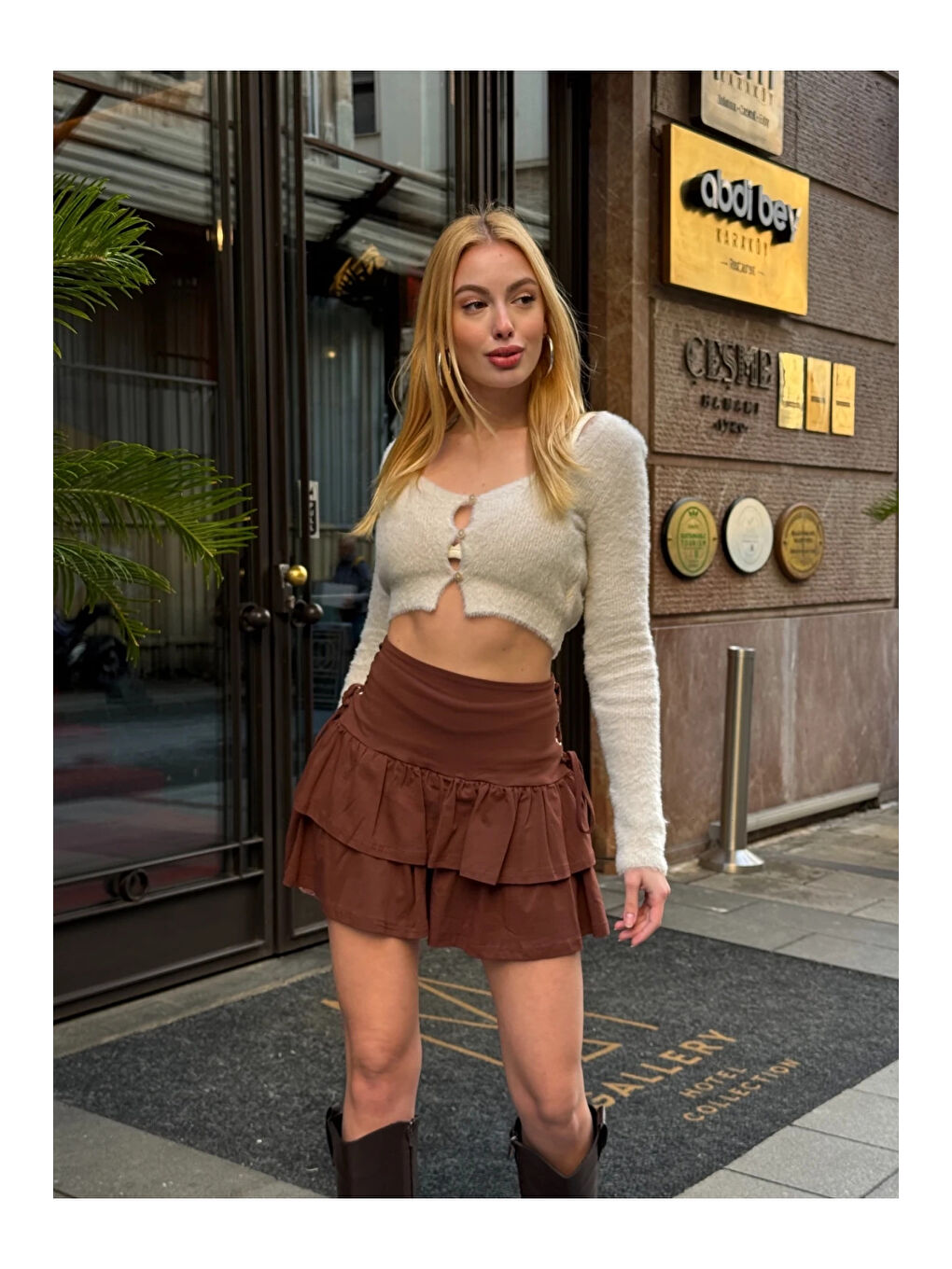 Kadın Kahverengi Kuş Gözlü Fır Fır Detaylı Mini Etek HZL25W-ZK11391