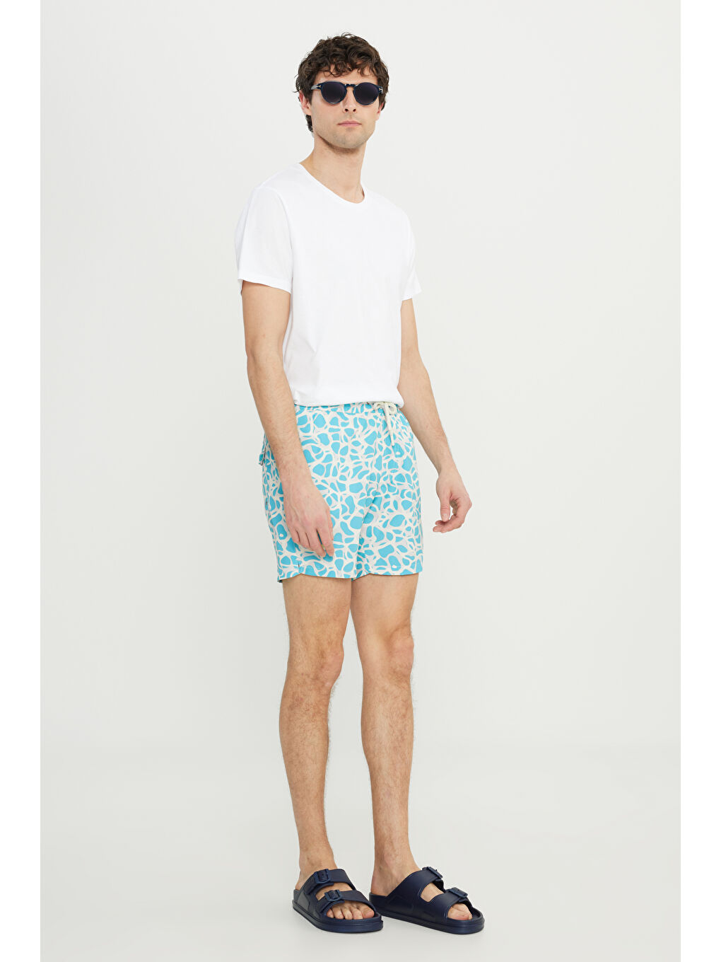 Yeşil Erkek MINT YESIL Standart Fit Normal Kesim Cepli Hızlı Kuruyan Desenli Mayo Deniz Şortu-5