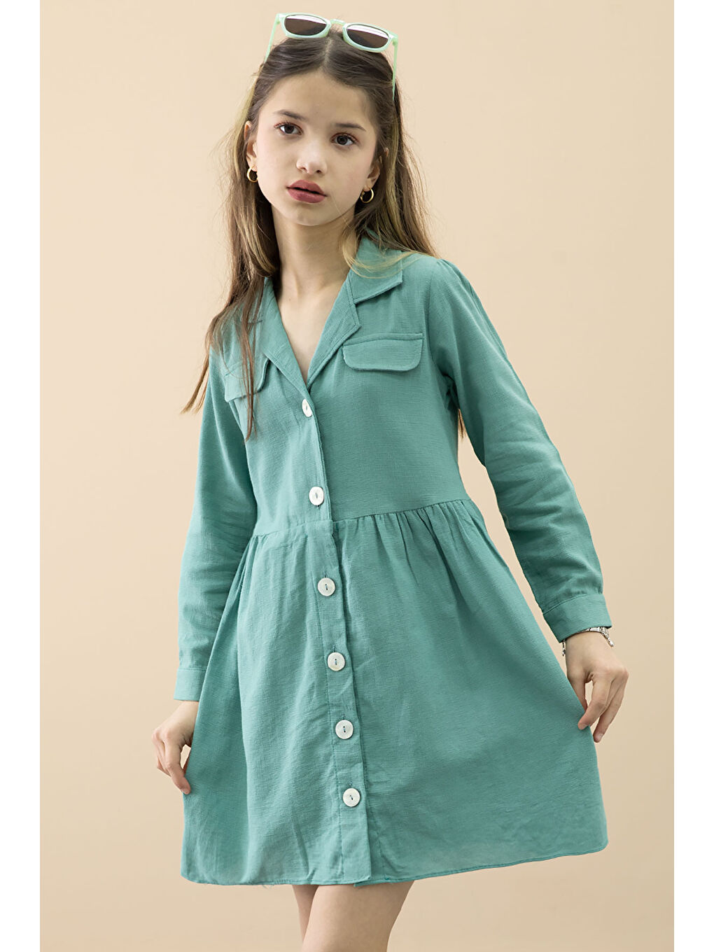 Yeşil Düğme Kapamalı Kız Çocuk Kapak Detaylı Uzun Kol Elbise 20699-2