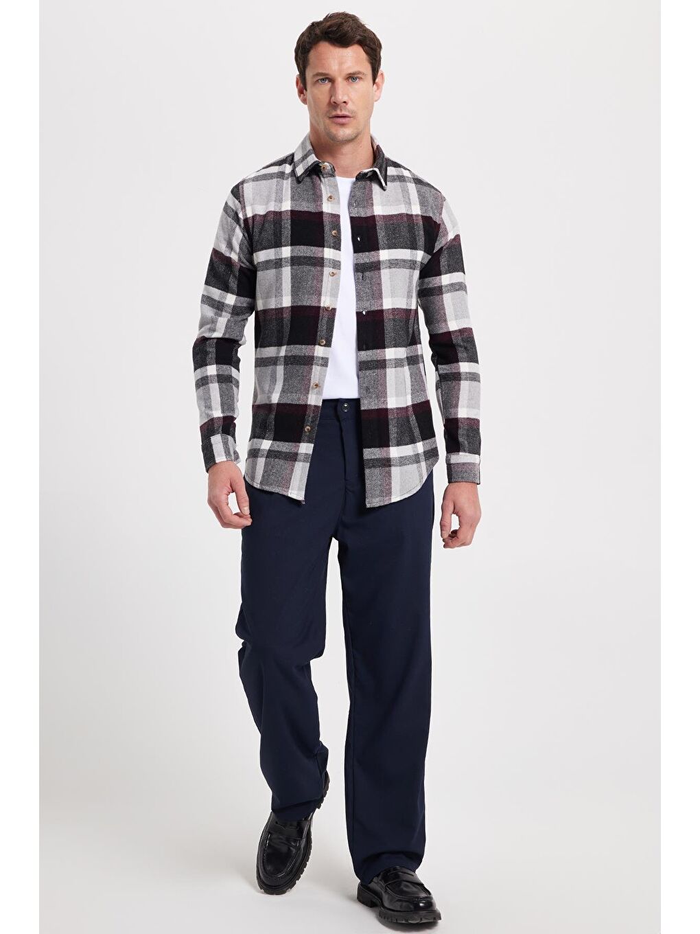 Gri Erkek Slim Fit Dar Kesim Kareli Kışlık Oduncu Gömlek-1