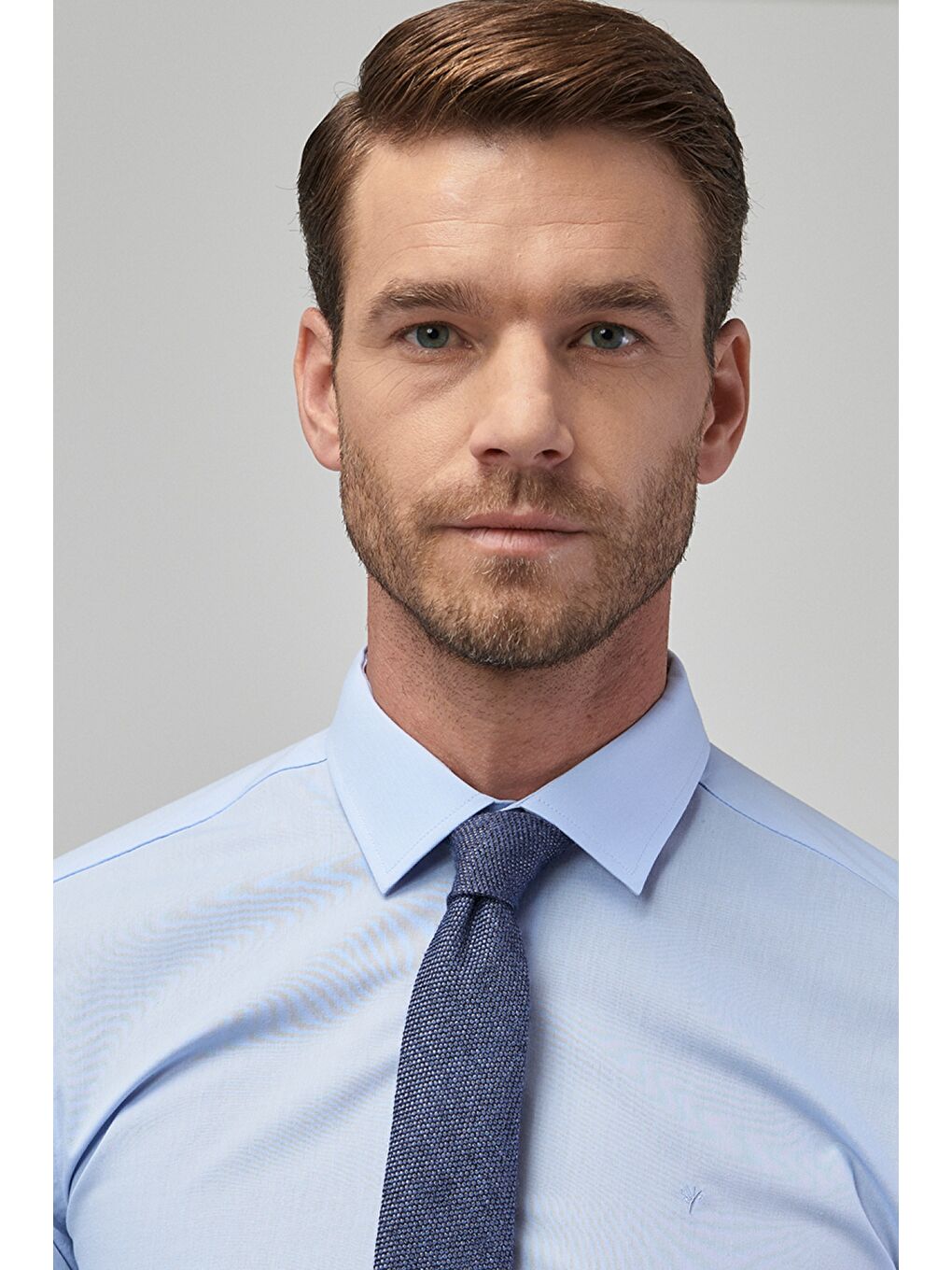 Erkek Açık Mavi Kolay Ütülenebilir Slim Fit Dar Kesim Klasik Yaka Gömlek-4