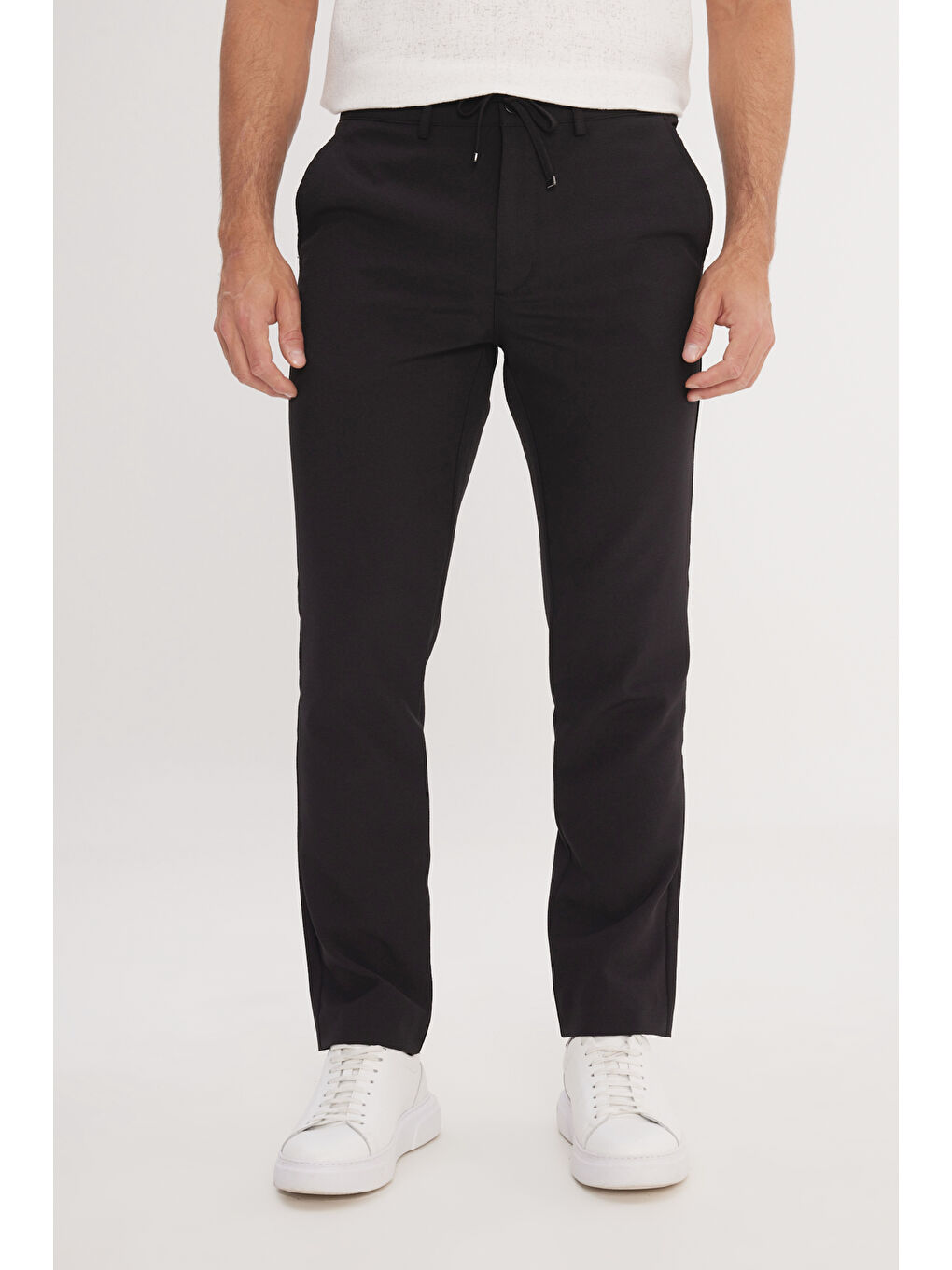 Erkek Siyah Slim Fit Dar Kesim Beli Bağlamalı Çizgili Yan Cepli Casual Jogger Pantolon