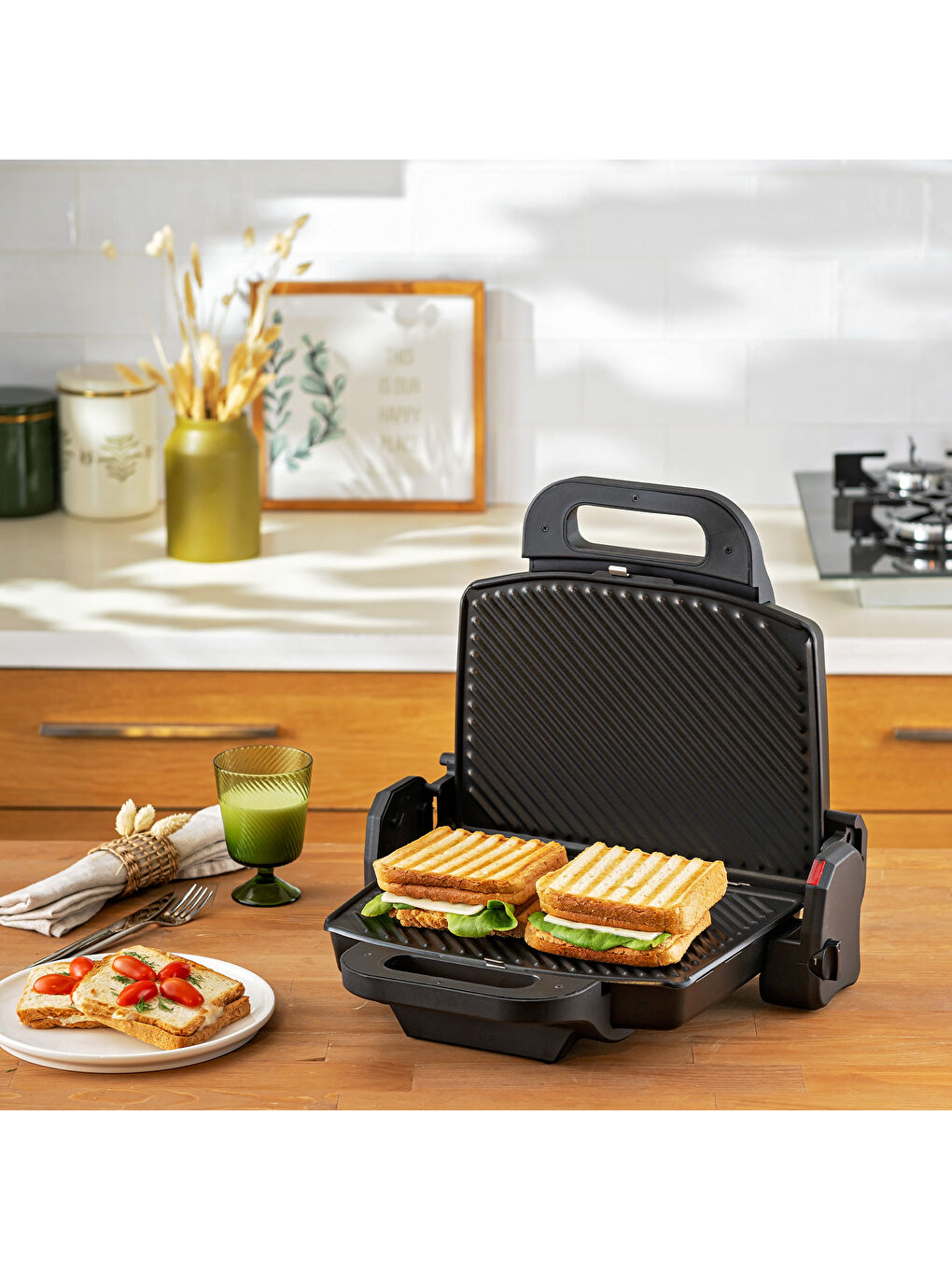 Emsan Bella Gusto Tost Makinesi Siyah - 1