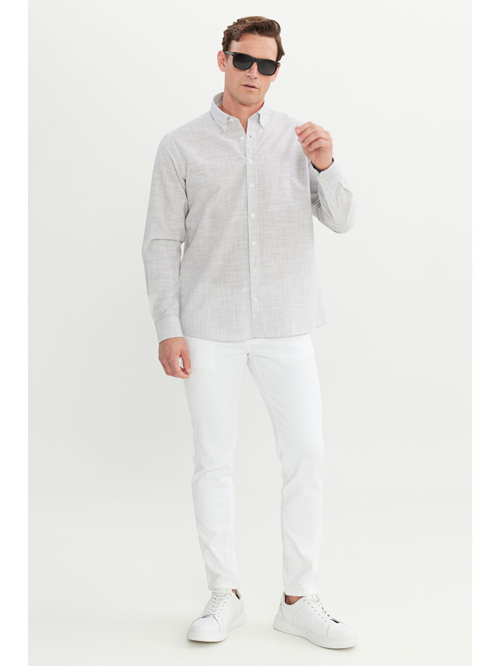 Erkek Gri %100 Pamuk Comfort Fit Rahat Kesim Düğmeli Yaka Çizgili Gömlek-1