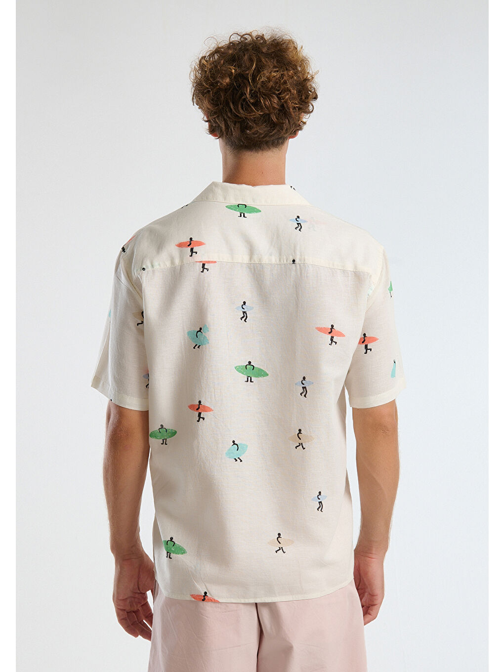 Erkek Beyaz Pamuk Keten Karışımlı Desenli Bowling Yaka Kısa Kollu Gömlek-2