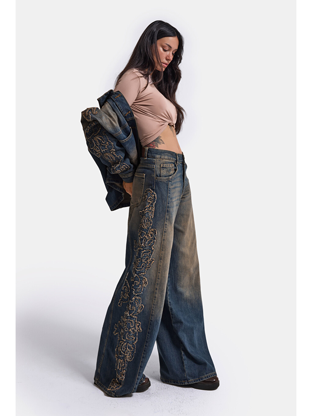 Mavi Kadın Koyu Jean 4w6-32 Palazzo Fit Özel Nakış Detaylı Tasarım Denim Jean-2