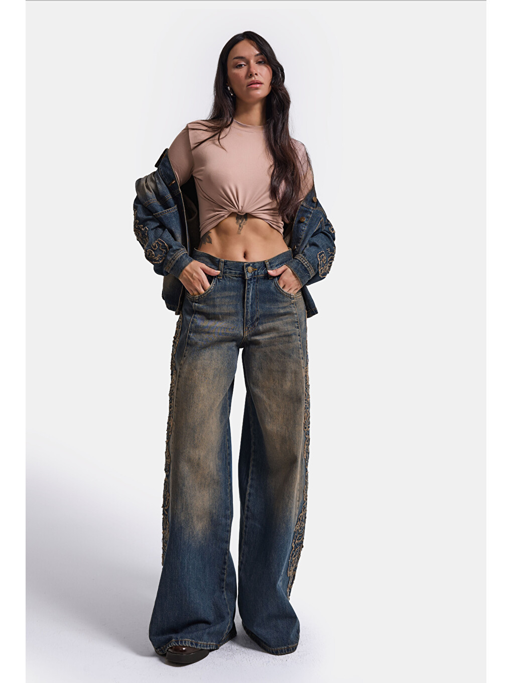 Mavi Kadın Koyu Jean 4w6-32 Palazzo Fit Özel Nakış Detaylı Tasarım Denim Jean-6