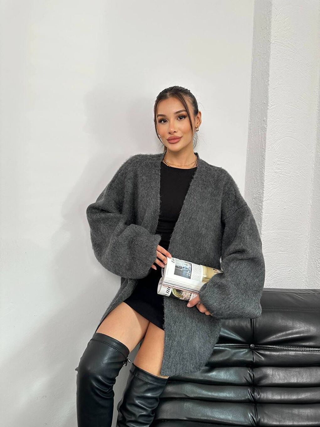 Antrasit Şardonlu Sakallı Triko Hırka