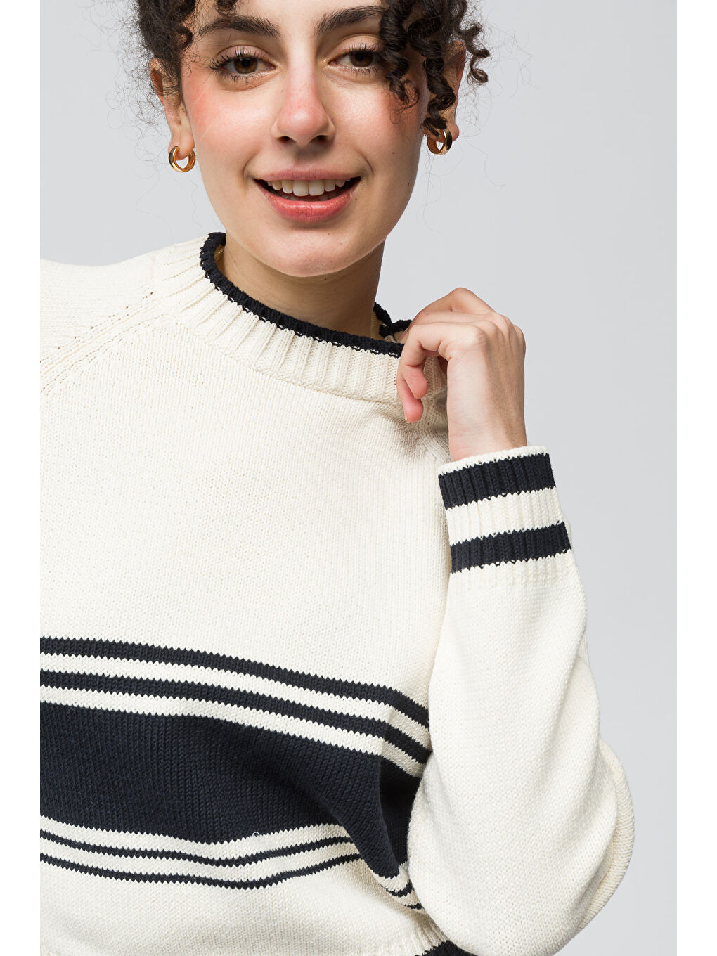 Sion   Bisiklet Yaka Çizgi Detaylı Kazak   Ekru Renk-4