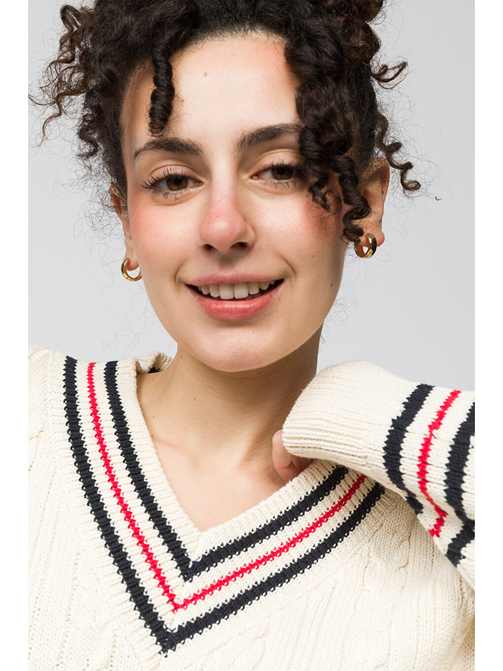 Stokholm   V Yaka Uzun Kollu ve Çizgi Detaylı Kazak   Ekru Renk-3