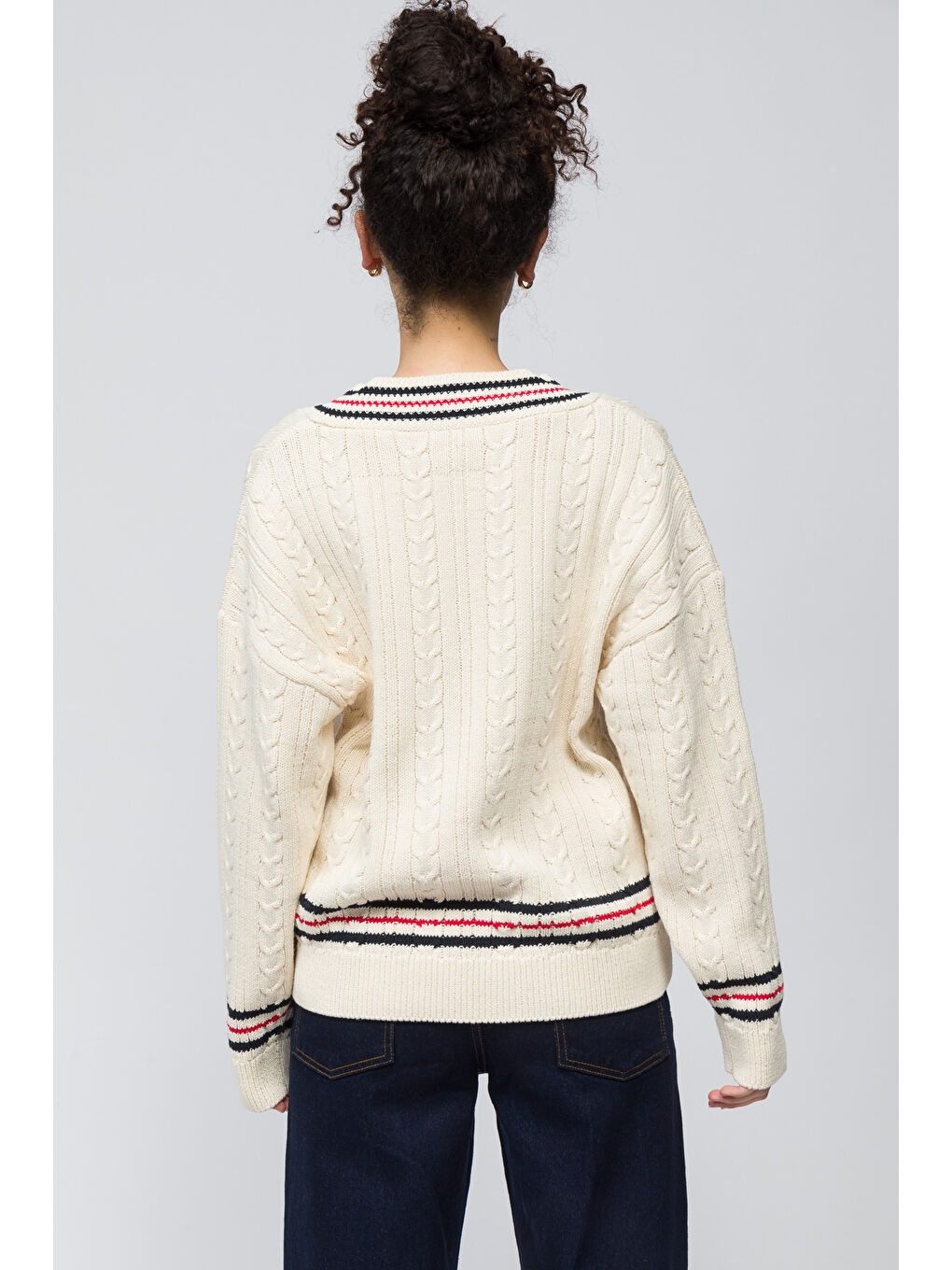Stokholm   V Yaka Uzun Kollu ve Çizgi Detaylı Kazak   Ekru Renk-4