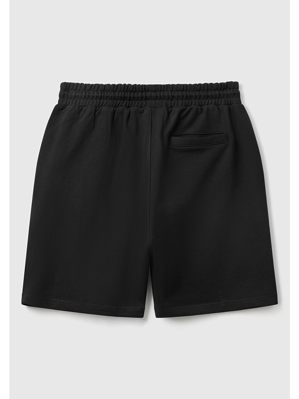 Erkek Siyah %100 Pamuk Logo Detaylı Beli Büzgü İpli Bermuda Şort-3