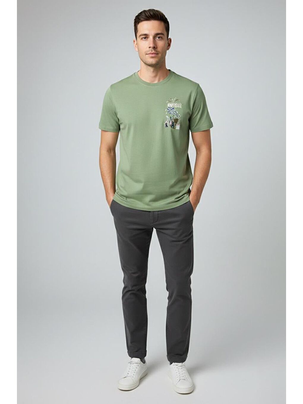 Giotelli Yeşil Regular Fit %100 Pamuk Baskılı Bisiklet Yaka Erkek Tişört
