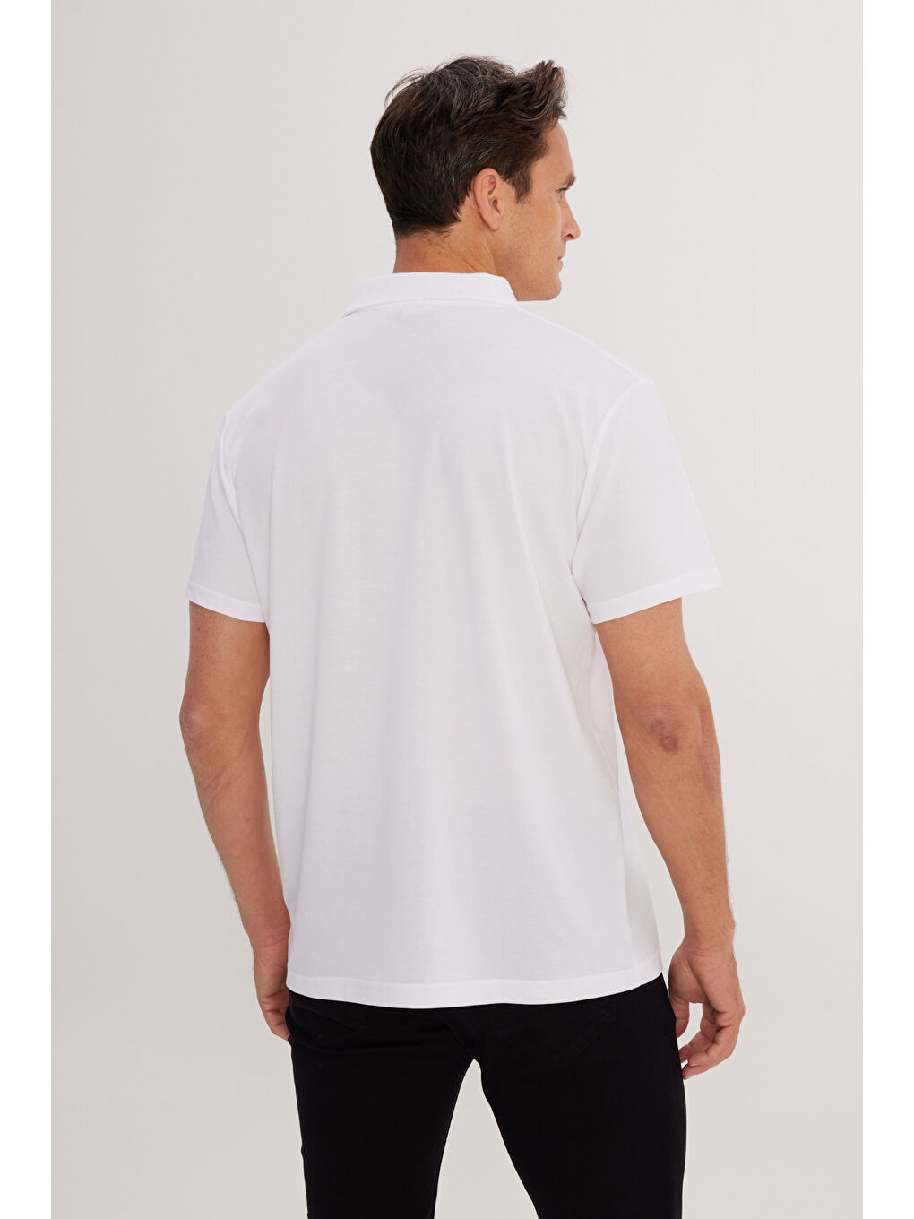 Erkek Beyaz Pamuklu Slim Fit Dar Kesim Polo Yaka Tişört-4