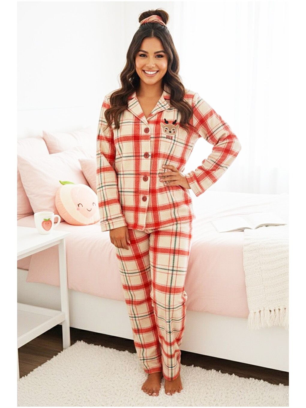 Kırmızı Nakışlı Büyük Beden Düğmeli Örme Kışlık Polar Pijama Takım 7957-1