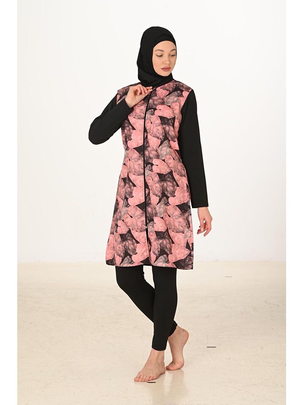 Pembe Tam Kapalı Desenli Paraşüt Kumaş Tesettür Mayo 3446-5