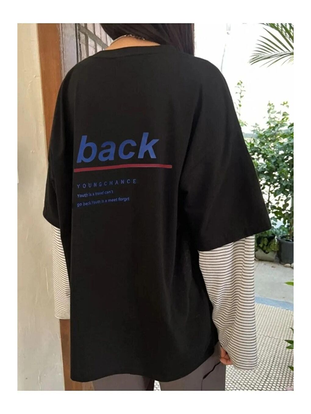 Trendseninle Siyah Kadın Siyah Back Baskılı Oversize Tişört