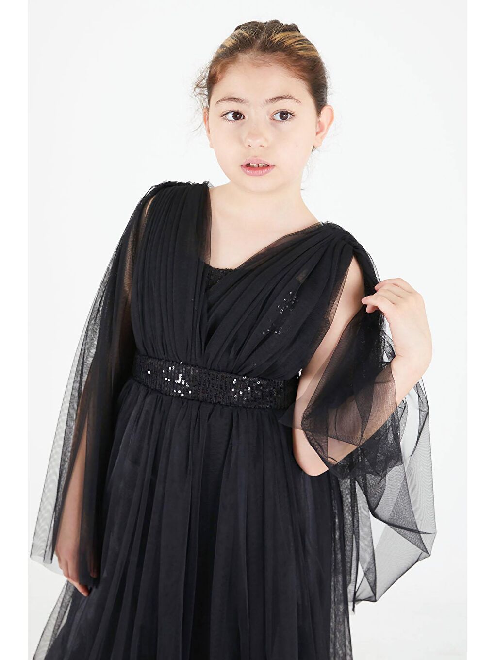 Siyah Pelerinli Tüllü Kız Abiye Elbise 15681-1