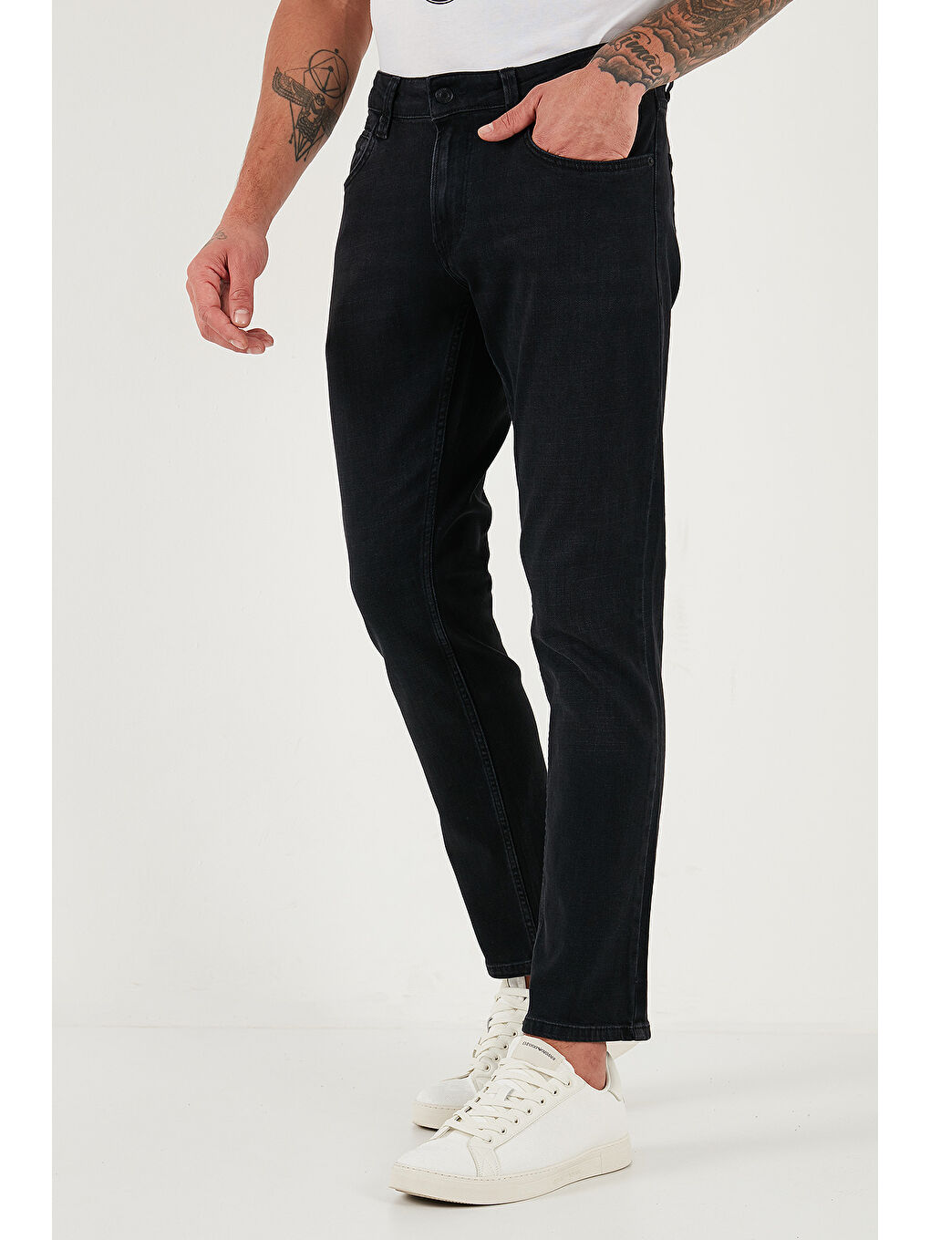 Siyah Pamuklu Regular Fit Normal Bel Boru Paça Jeans 2211C13PARMA-2