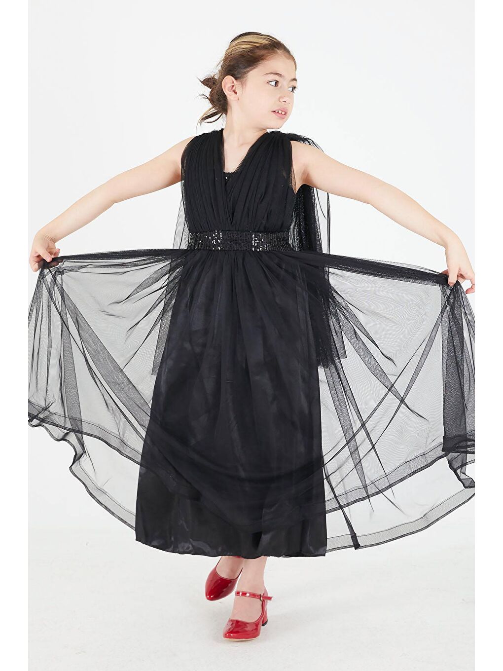 Siyah Pelerinli Tüllü Kız Abiye Elbise 15681-3