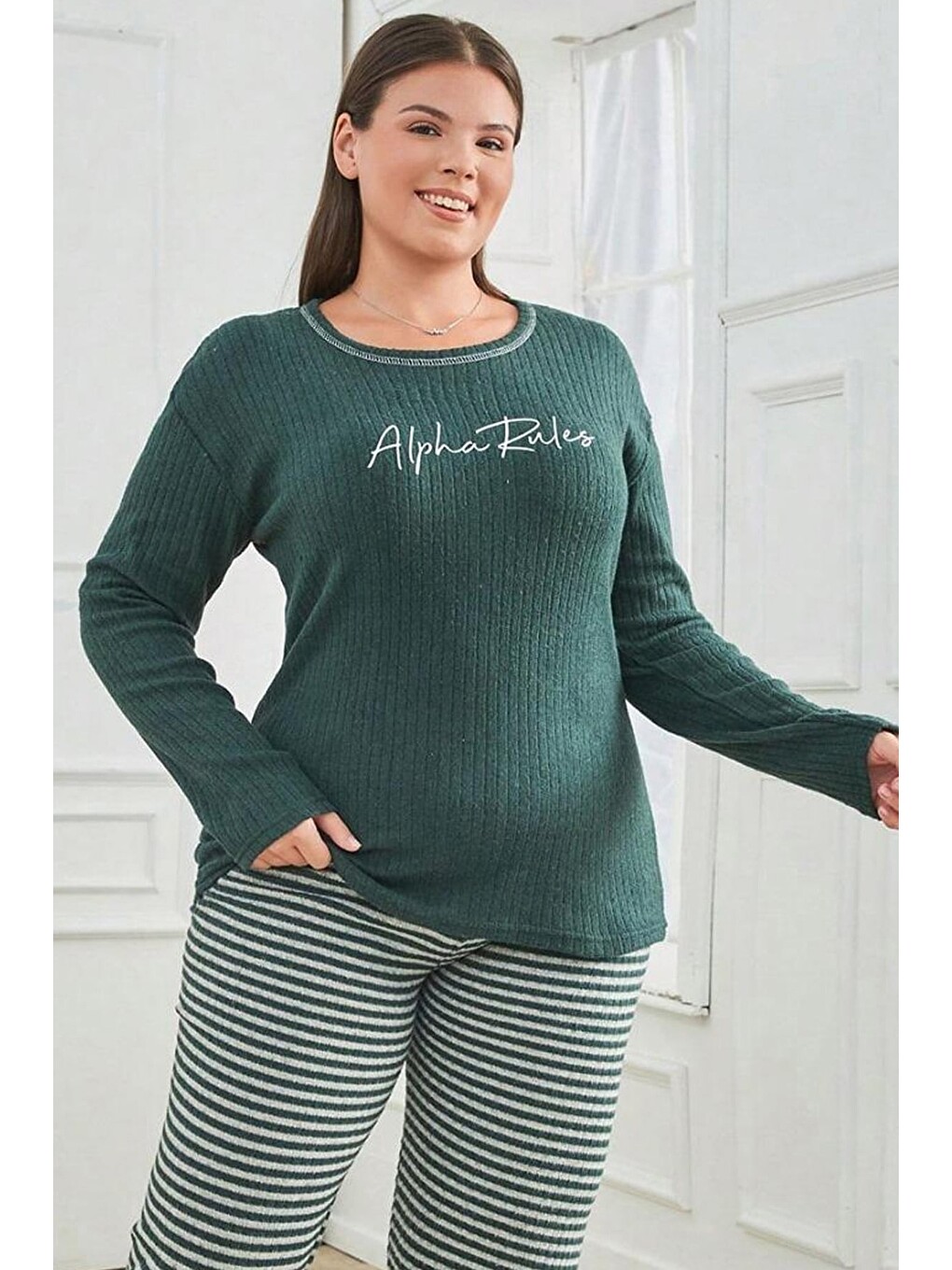 Yeşil Love Baskılı Büyük Beden Pijama Takımı-1