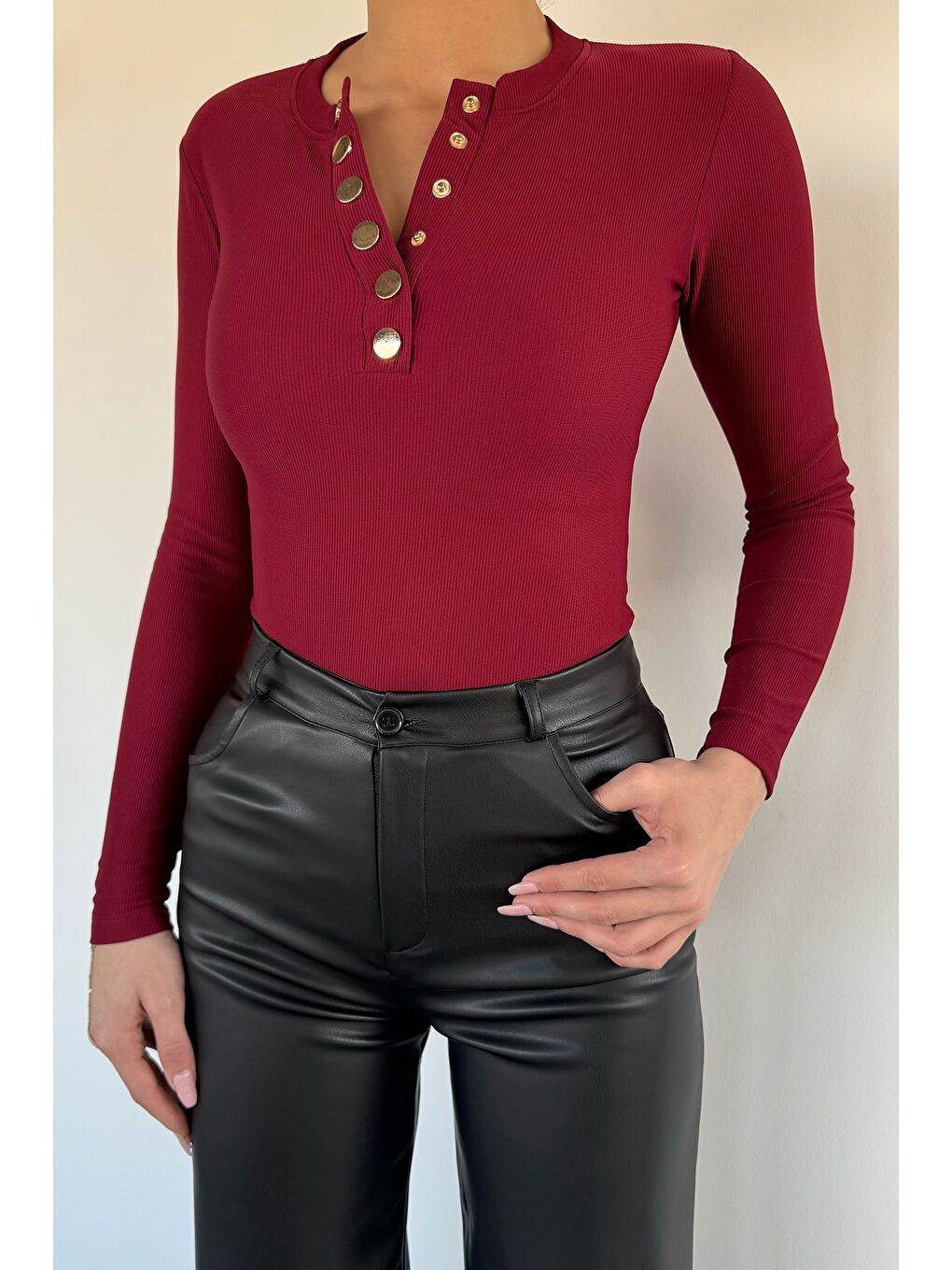 Bordo Kadın Gold Çıtçıtlı Kendinden Çizgi Desenli Bluz-2