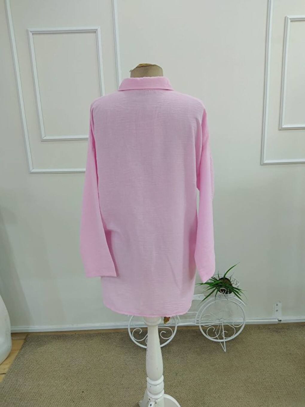 Pembe Kadın Truvakar Kollu Yakalı önden Düğmeli Gömlek-4