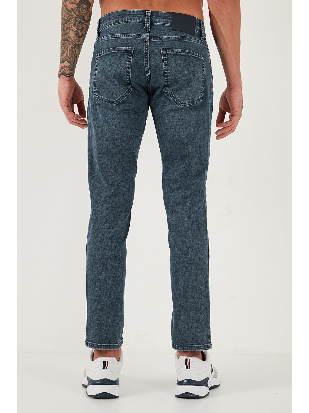 Mavi Pamuklu Regular Fit Normal Bel Boru Paça Jeans 2211C02PARMA-5