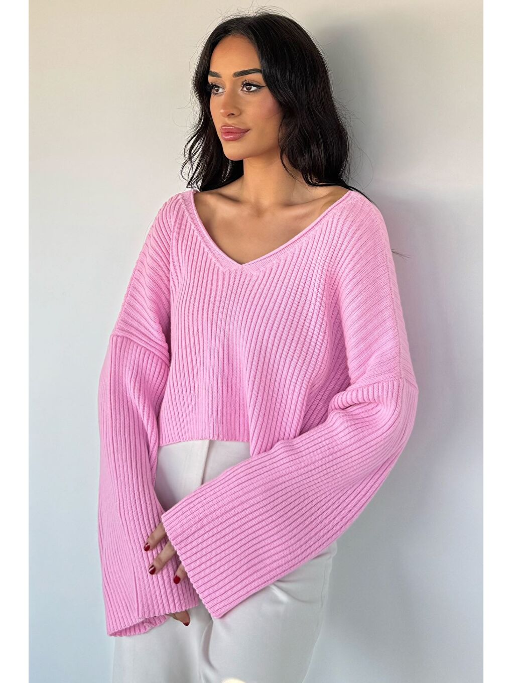 Pembe V Yaka Crop Top Salaş Triko Bluz-1