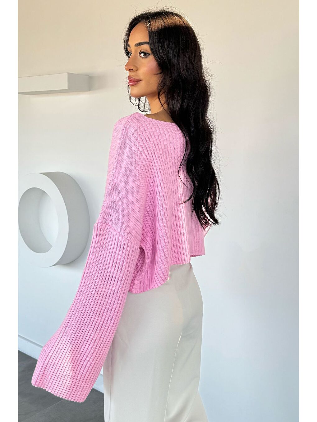 Pembe V Yaka Crop Top Salaş Triko Bluz-3