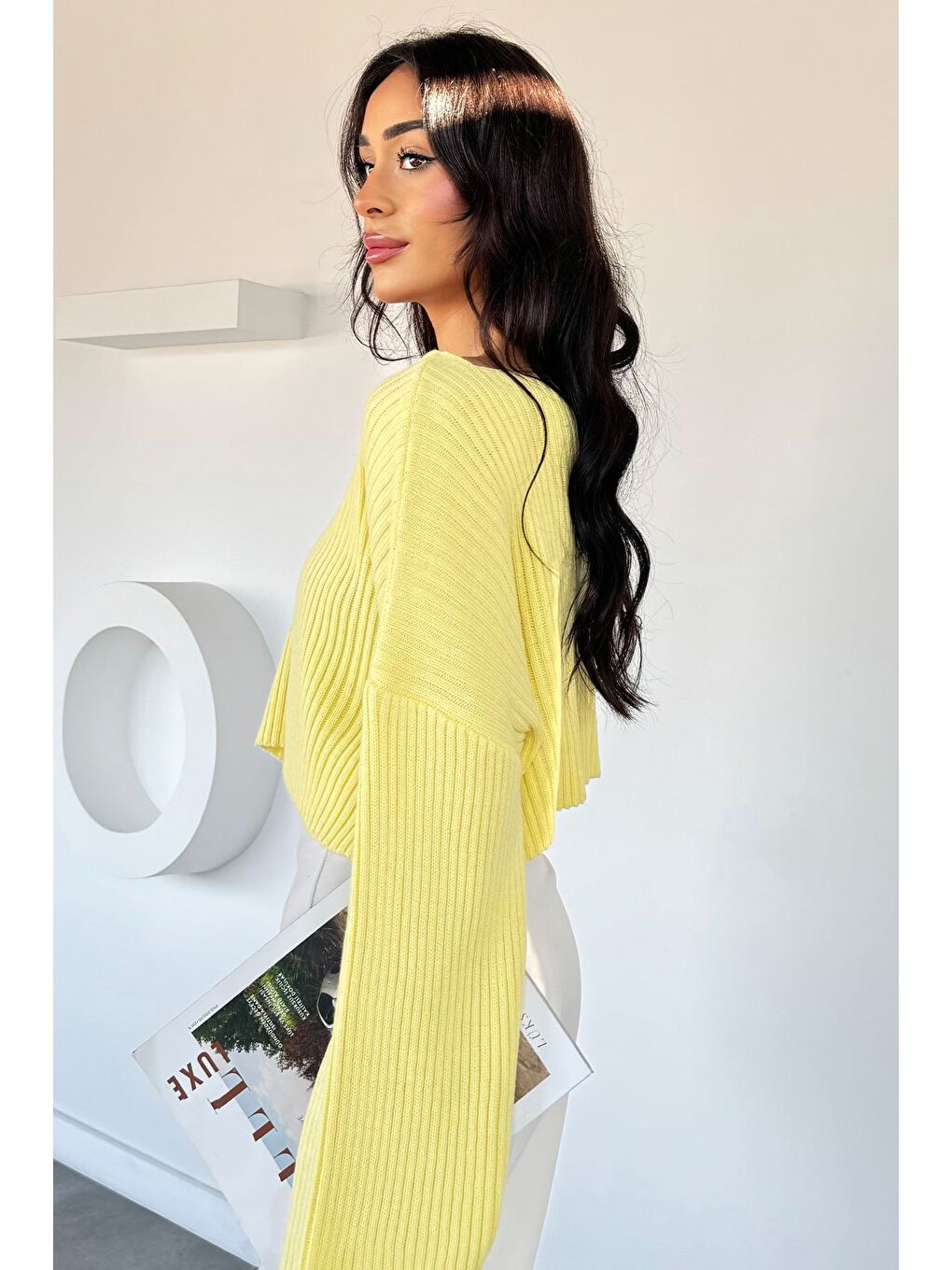 Sarı V Yaka Crop Top Salaş Triko Bluz-3