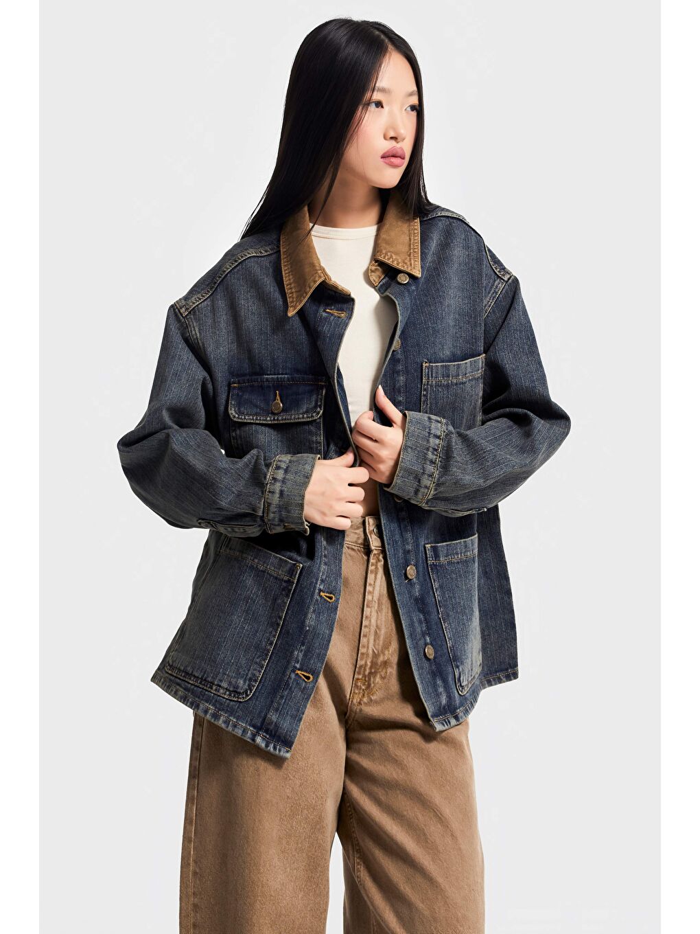 Mavi Kadın Jean Rengi 2w5-8 Oversize Önü Düğmeli Yaka Detaylı Tasarım Denim Ceket-1