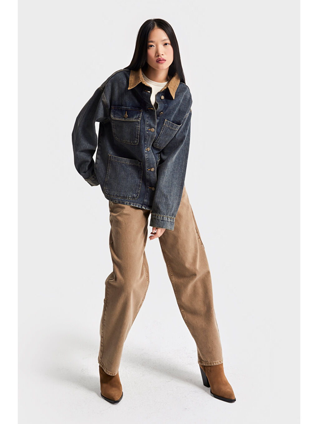 Mavi Kadın Jean Rengi 2w5-8 Oversize Önü Düğmeli Yaka Detaylı Tasarım Denim Ceket-2